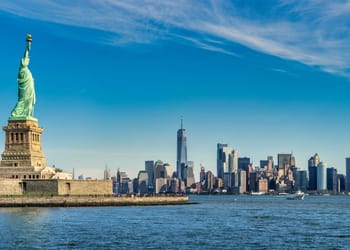 Statue of Liberty & Manhattan skyline in NYC